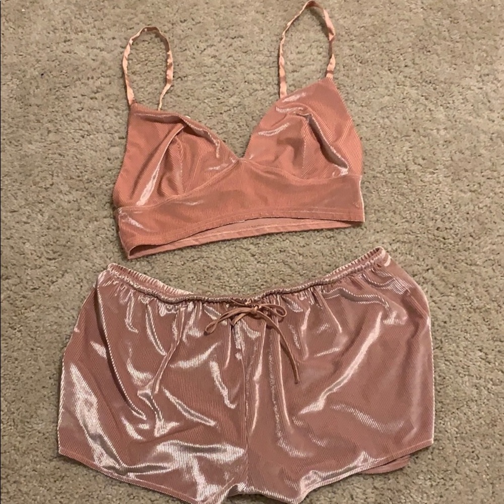 Pajamas set